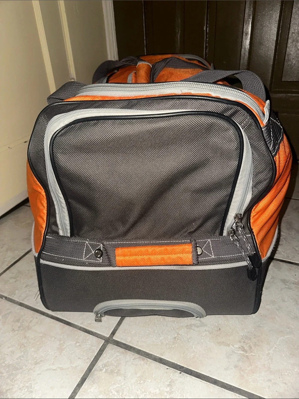 Nautica Dockside 30